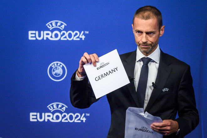 Predsednik Uefe Aleksander Čeferin je razkril, kdo bo gostitelj eura 2024. Foto: AFP