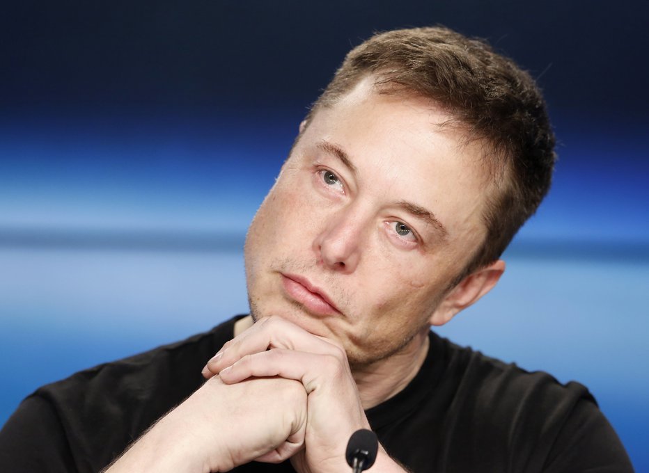 Fotografija: V tovarnah Elona Muska so domnevno izkoriščali tuje delavce. Izgovorom podjetja, da za to niso vedeli, sodnica ni najbolj verjela, morali bodo na sodišče. FOTO: Reuters