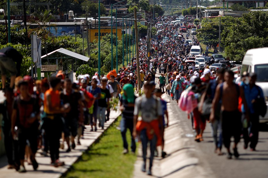 Fotografija: 3000 migrantov se pomika proti ZDA. FOTO: Reuters