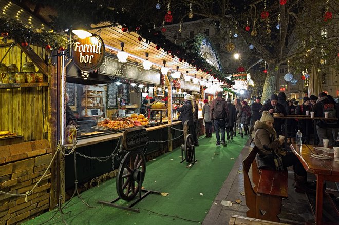 Božični čas v Budimpešti odkrivajte s praznim želodcem! Foto: guliver/getty images