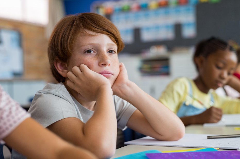 Fotografija: Dolgoletna učiteljica je prepričana, da šolski sistem zlorablja otroke. FOTO: Getty Images, Istockphoto