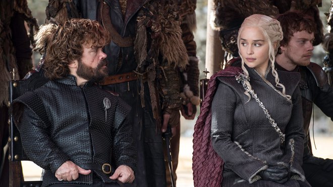 Kakšna bo usoda Tyriona Lannisterja (Peter Dinklage) in Daenerys Targaryen (Emilia Clarke)? FOTO: HBO