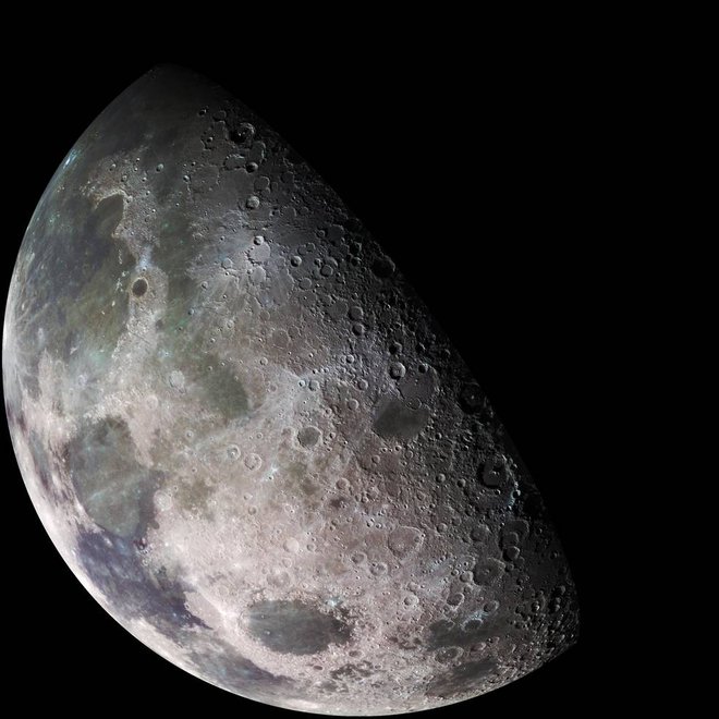 Nekateri menijo, da bi ZDA lahko prvo majhno vesoljsko sondo poslale na Luno že prihodnje leto. FOTO: Nasa