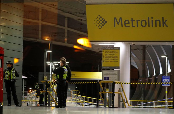 V napadu z nožem v Manchestru trije ranjeni. FOTO: Reuters