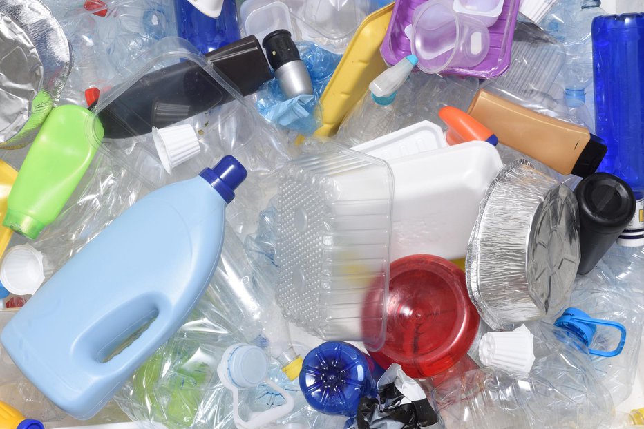 Fotografija: Strašljivo, koliko plastične embalaže se nabere v gospodinjstvu.