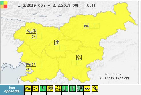 Arso je Slovenijo obarval v rumeno: v soboto naj bi padlo veliko padavin. FOTO: Meteo.si