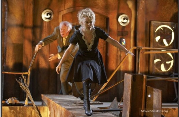 Fotografija: V najbolj gledani epizodi Doctorja Whoja je igral ob avstralski lepotički Kylie Minogue.