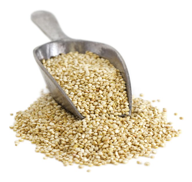 Semena kvinoje spominjajo na proso, a so bolj ploščata. FOTOGRAFIJE: Guliver/Getty Images