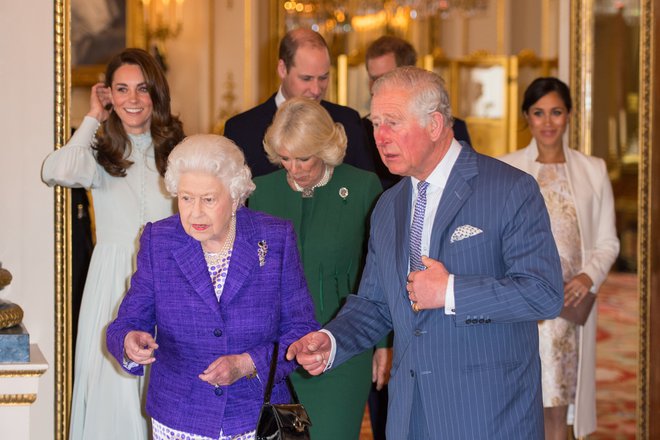 Broška, ki jo je na zabavi nosila Camilla, je bila nekoč last princese Diane. FOTO: Guliver/getty Images