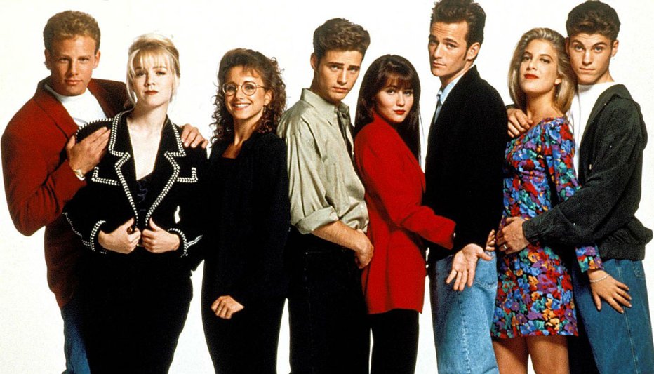 Fotografija: Visi nad igralci Beverly Hillsa 90210 temna sila?