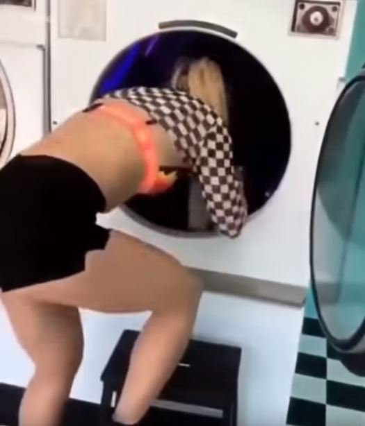 Vhod v pralni stroj. FOTO: Youtube