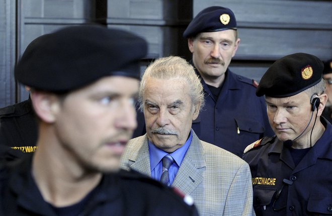 Josef Fritzl med sojenjem. FOTO: Reuters