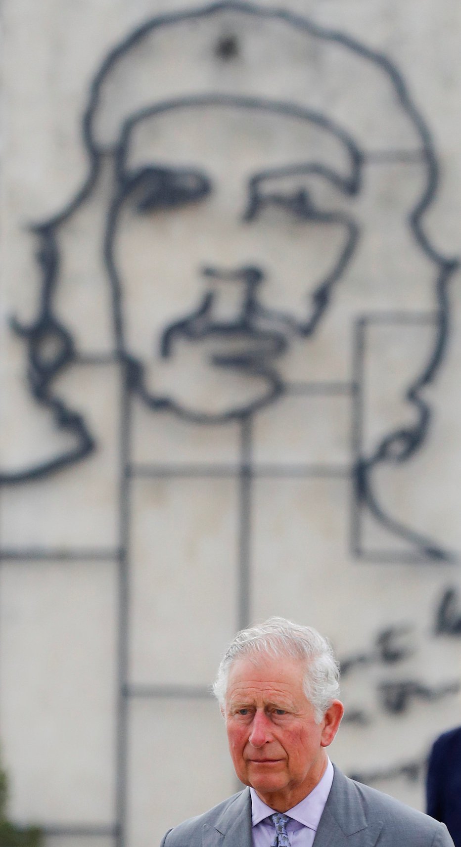 Fotografija: Princ Charles je prvič na Kubi. Fotografiji: REUTERS