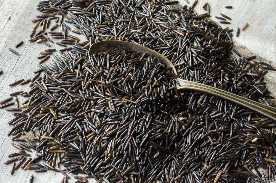 Fotografija: Semena divjega riža so dolga dva ali celo tri centimetre.