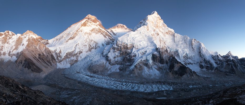 Fotografija: Ledenik Khumbu pod Mount Everestom se tali. FOTO: Guliver/Getty Images