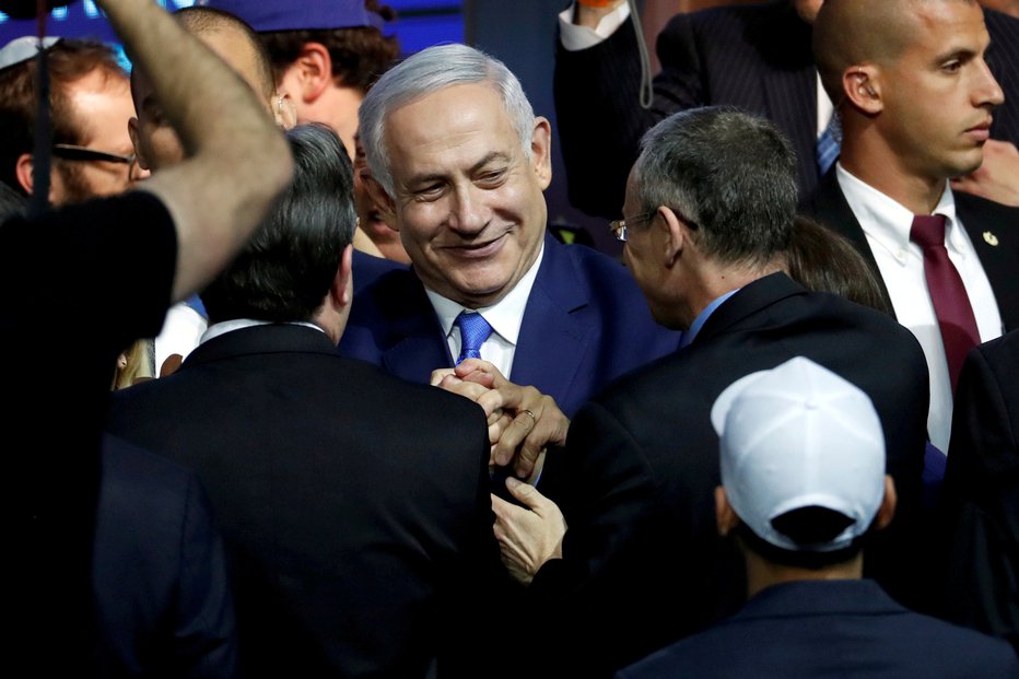 Fotografija: Benjamin Netanjahu je misijo kljub nesreči označil za uspešno. FOTO: Reuters