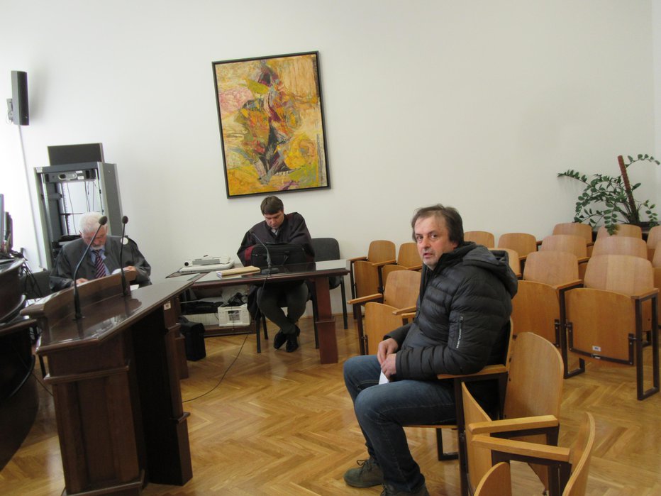 Fotografija: Jože Horvatič je na sodišču glasno razmišljal in preklinjal. FOTO: Nada Černič Cvetanovski