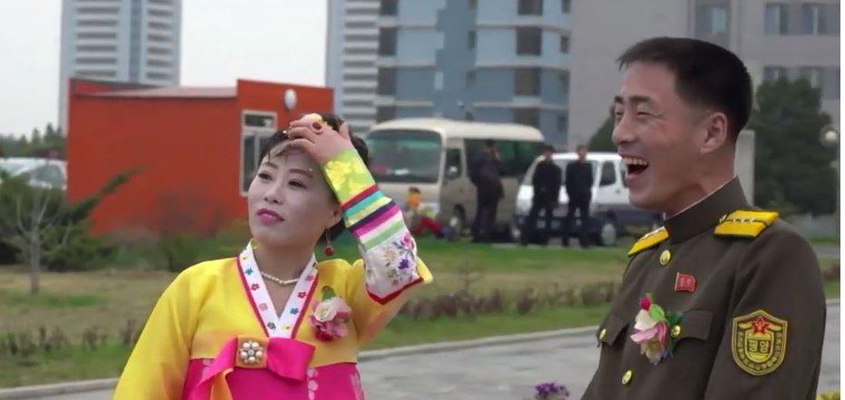Fotografija: Poroka v Severni Koreji. FOTO: Youtube
