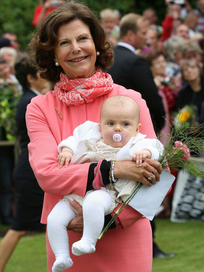 Vnuki švedske kraljice Silivie smejo sladkarije jesti le en dan v tednu.