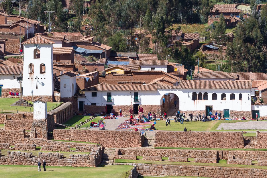 Fotografija: Chinchero, slikovito inkovsko mestece, leži 3800 metrov nad morjem. FOTO: Guliver/Getty Images