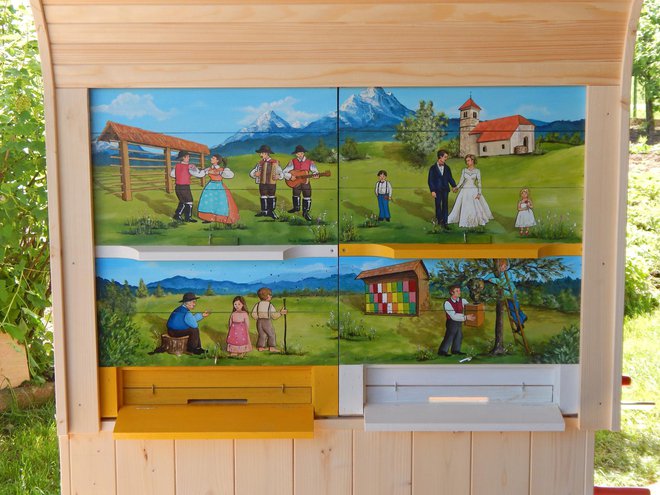 Panjske končnice je naslikala Maja Mlakar iz Kamnika. Foto: Ministrstvo za kmetijstvo