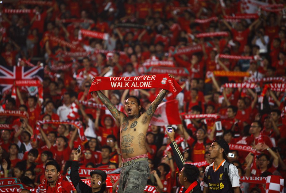 Fotografija: Liverpoolovi navijači na končno zmagoslavje svojih nogometašev v ligi prvakov čakajo vse od leta 2005. FOTO: Reuters