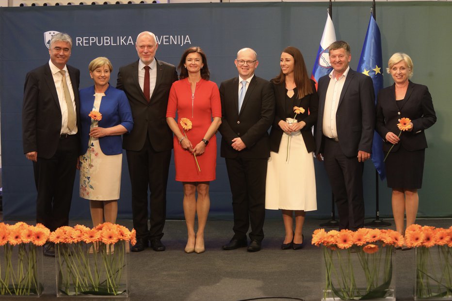 Fotografija: Osem novih evropskih poslancev za petletni mandat v evropskem parlamentu. FOTO: Voranc Vogel/delo