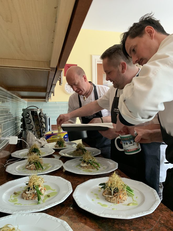 Trije odlični slovenski chefi so v treh dneh na našem veleposlaništvu v Ameriki zakuhali kar pet okusnih dogodkov. FOTO: Osebni Arhiv