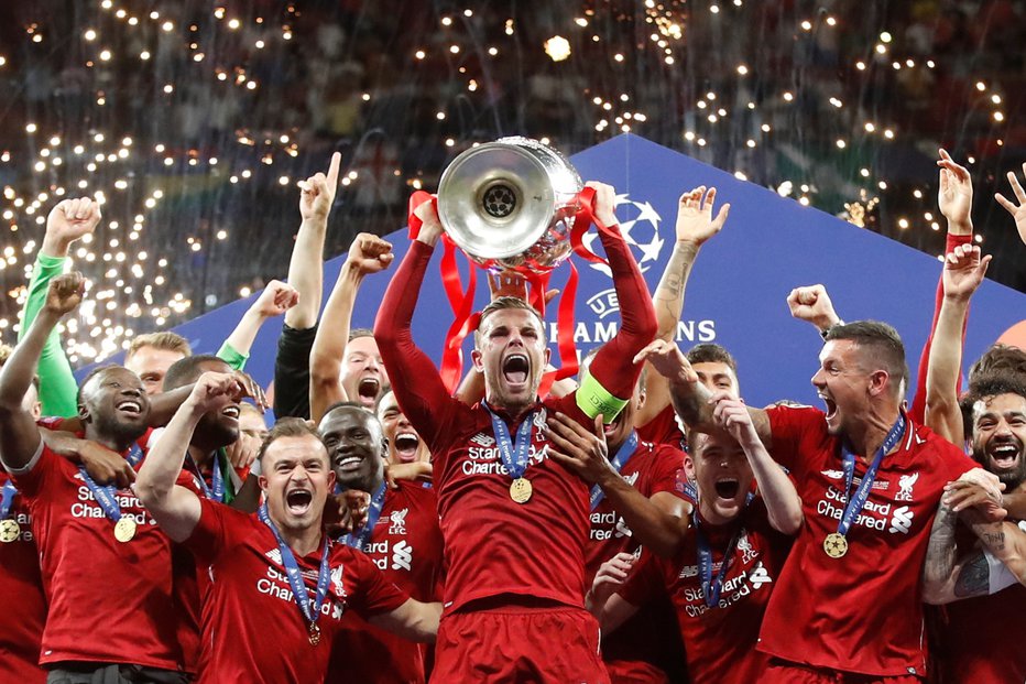 Fotografija: Nogometaši Liverpoola so se takole veselili naslova evropskih klubskih prvakov. FOTO: Reuters