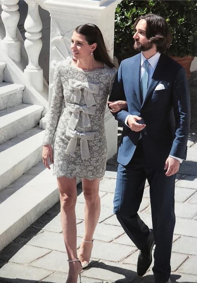 Charlotte Casiraghi ni nosila tradicionalne poročne obleke. FOTO: Instagram