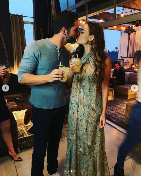 Pred poroko sta si nazdravljala s koktajli s tekilo casamigos. FOTO: instagram