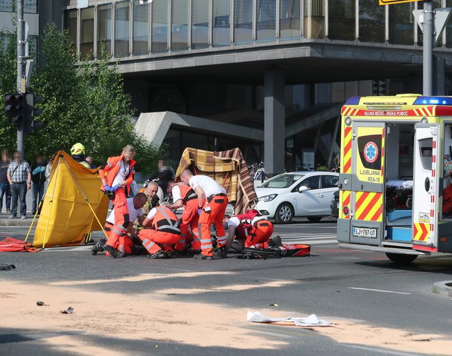 Prometna nesreča sredi Ljubljane. FOTO: Dejan Javornik