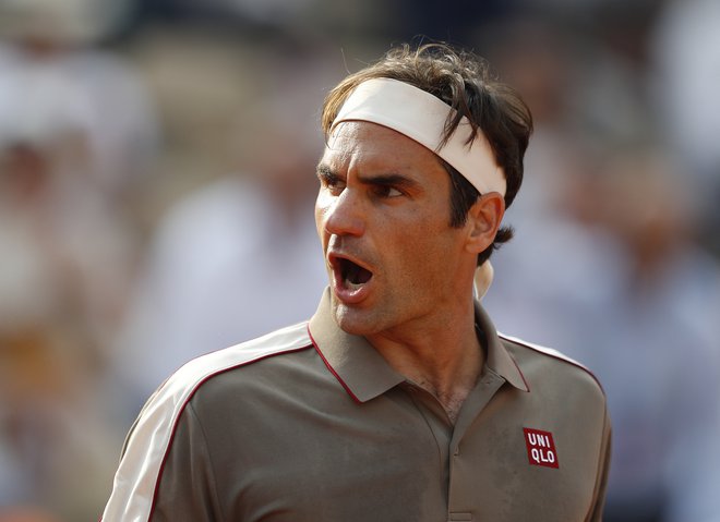 »Proti slehernemu tekmecu moraš verjeti, da ti bo uspelo,« se bodri Roger Federer. FOTO: Reuters