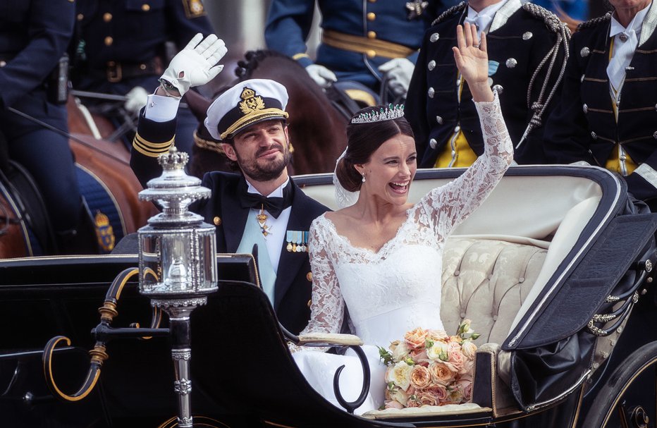 Fotografija: Švedski princ Carl Philip in Sofia sta se poročila 13. junija 2015.