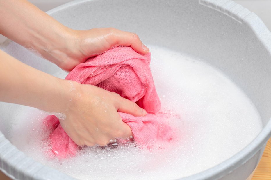 Fotografija: Tekoči detergent za pranje občutljivega perila lahko izdelate sami. FOTO: Thinkstock