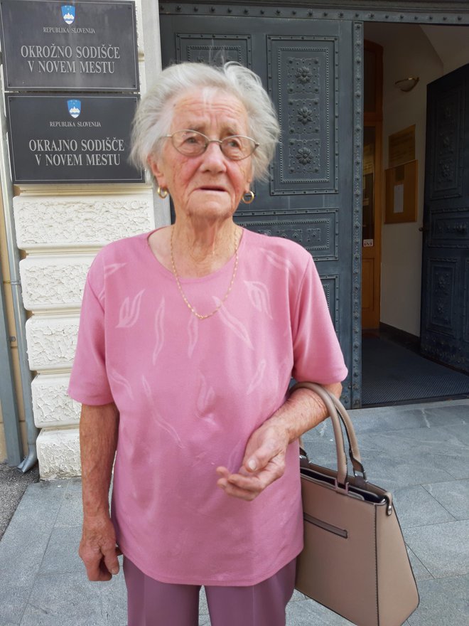Aničina mama Magda Kumelj je trpela skupaj s hčerko. FOTOgrafije: Tanja Jakše Gazvoda
