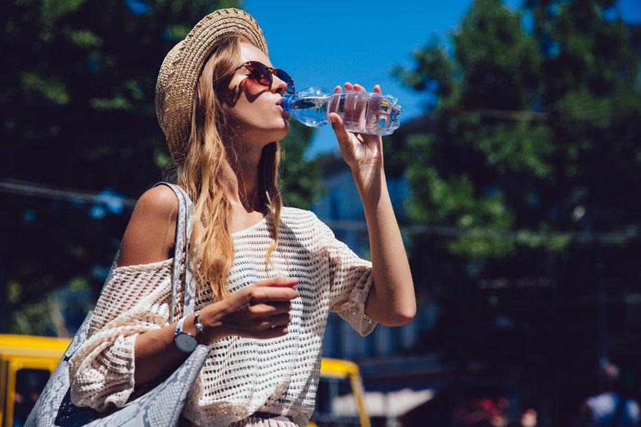 Fotografija: Poleti moramo biti še bolj pozorni na pitje. FOTO: Guliver/Getty Images