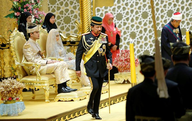 Pregrešno bogat brunejski sultan Hasanal Bolkiah.<br />
FOTO: guliver/GETTY IMAGES