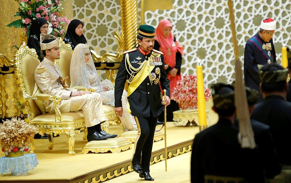 Fotografija: Pregrešno bogat brunejski sultan Hasanal Bolkiah.
FOTO: guliver/GETTY IMAGES