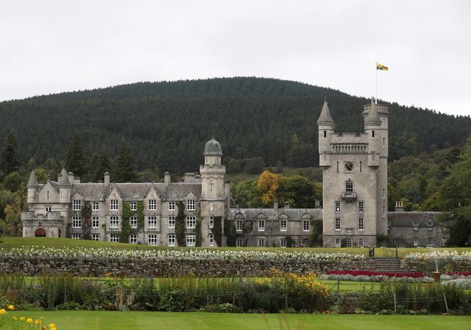 Grad Balmoral na Škotskem spada v osebno lastnino kraljice Elizabete II.<br />
FOTO: guliver/GETTY IMAGES