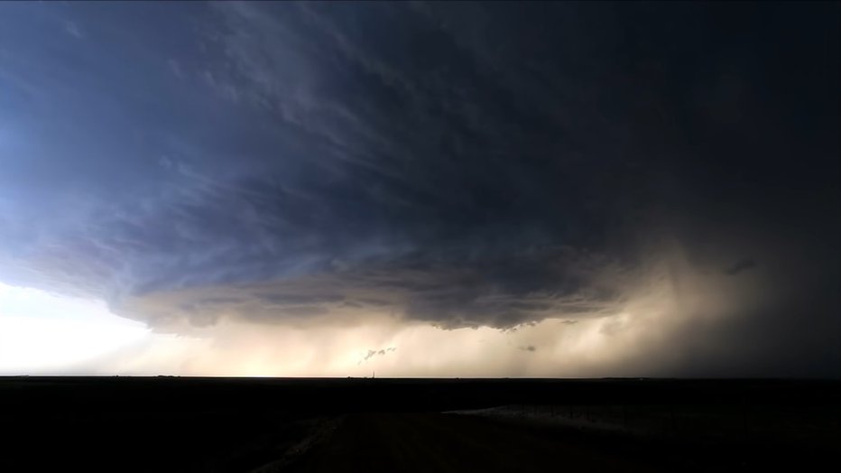 Fotografija: Supercelična nevihta. FOTO: Zajem Zaslona