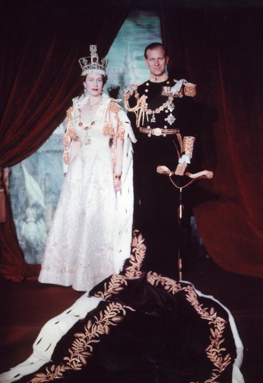 Ko je postala kraljica, se je življenje zakoncev povsem spremenilo. FOTO: Wikipedia