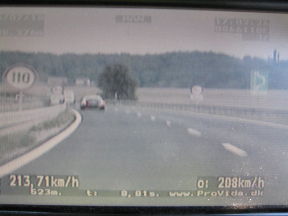 Fotografija: Noro vožnjo 29-letnika je ujel radar (simbolična fotografija). FOTO: PPP Maribor