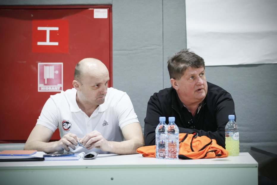 Fotografija: V prejšnji sezoni sta imela besedo Jure Zdovc in Roman Lisac, zdaj so se karte na novo premešale. FOTO: Uroš Hočevar
