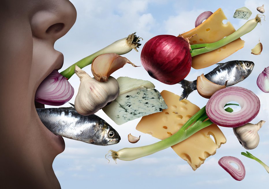 Fotografija: Neprijetne vonjave lahko zagrešijo živila z močnim okusom. FOTO: Guliver/Getty Images