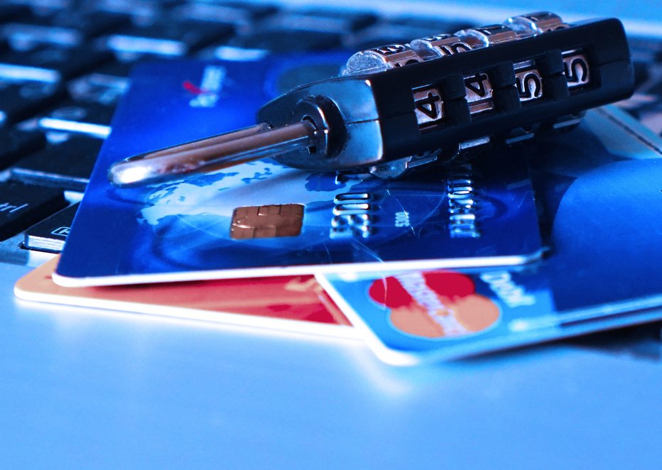Fotografija: Zlorabe kreditnih kartic so vse pogostejše, metode vdorov pa vse bolj prefinjene. FOTO: Pixabay