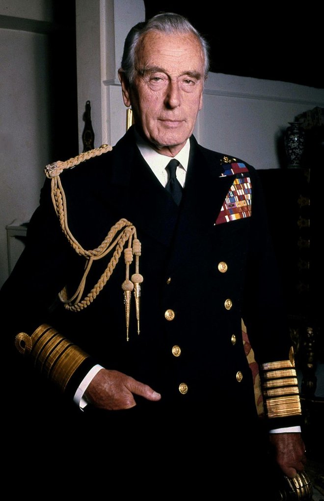 Lord Mountbatten je bil izjemno postaven in šarmanten. FOTO: Wikipedia