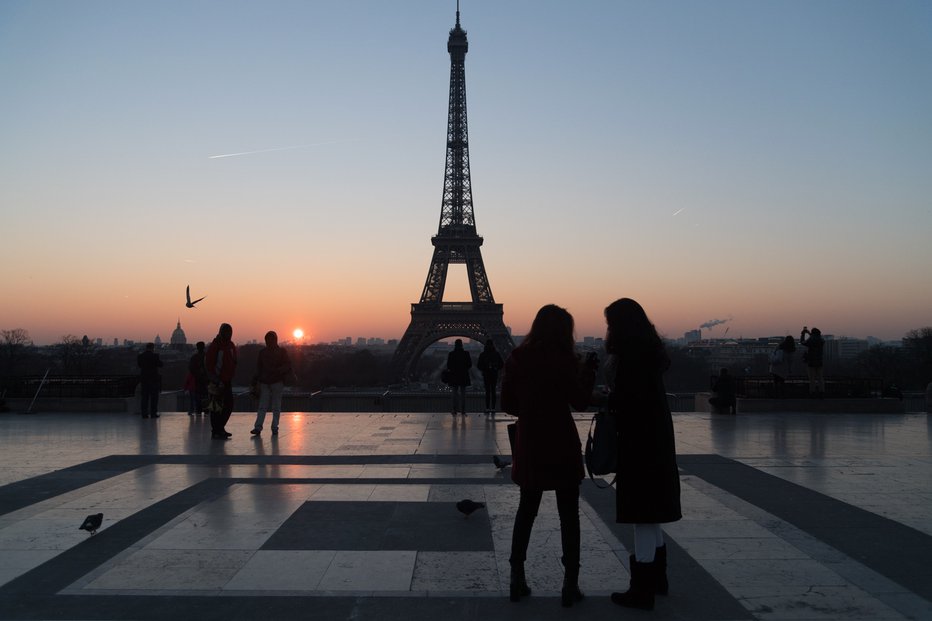 Fotografija: Obisk Pariza se ji bo poznal pri plačevanju davka. FOTO: Pascal Le Segretain, Getty Images