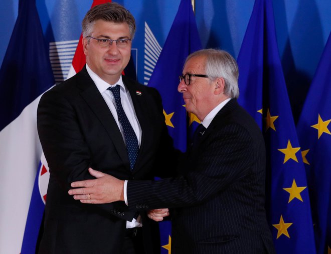 Andrej Plenkovič in Jean-Claude Juncker. FOTO: Reuters