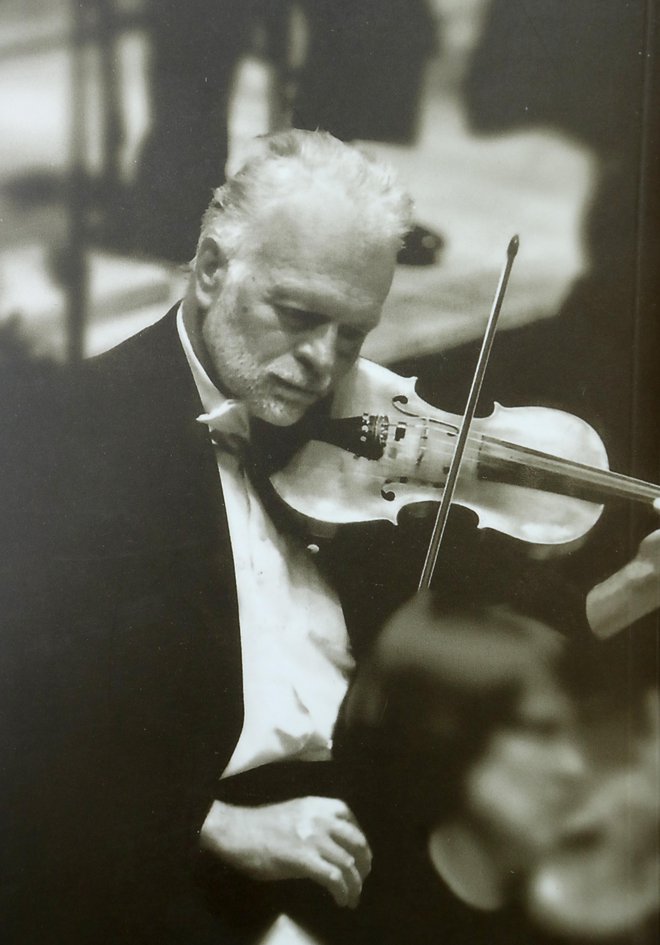 Predan je bil tudi glasbi, bil je violinist v Slovenski filharmoniji. FOTO: družinski arhiv
